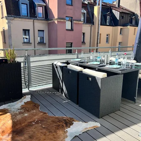 Penthouse Mit Xl Terrasse Inklusive Stellplatz In Lage * Nürnberg