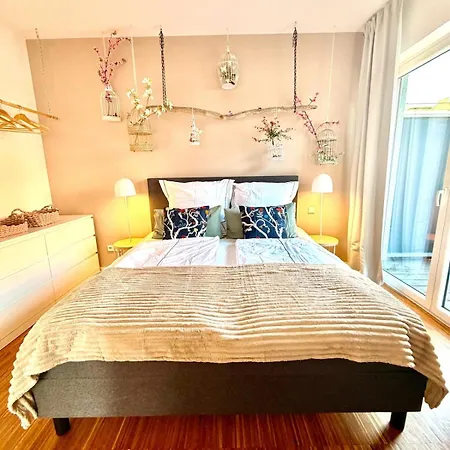 شقة Penthouse Mit Xl Terrasse Inklusive Stellplatz In Lage